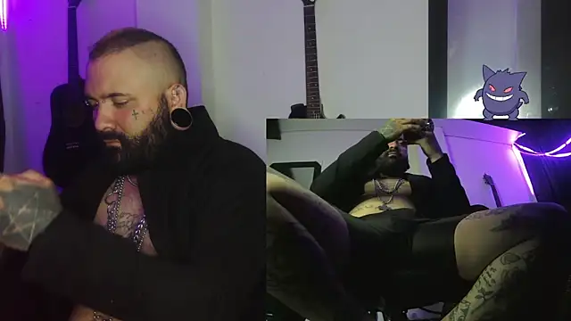 Snapshot of darkclothes chatting on December 31, 2024, 7:42 am darkclothes online show from December 31, 2024, 7:42 am