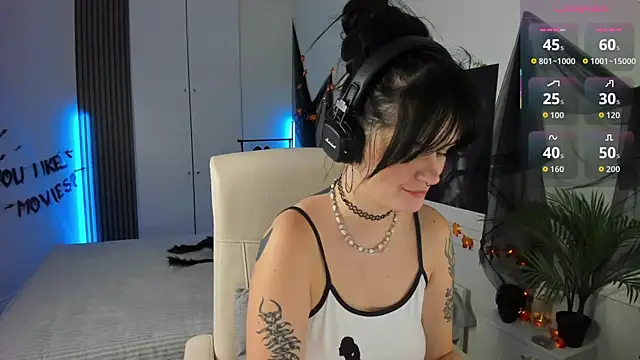 SashaSunlight online show from November 1, 2025, 2:30 pm