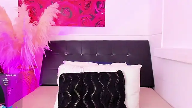 Snapshot of Adams_Cloe chatting on September 22, 2025, 11:01 am Adams Cloe online show from September 22, 2025, 11:01 am