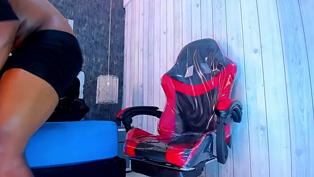 Snapshot of RicoBrown777_ chatting on February 1, 2025, 10:26 am RicoBrown777 online show from February 1, 2025, 10:26 am