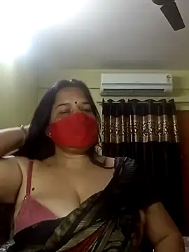 Snapshot of IndianAngle chatting on December 22, 2024, 4:06 pm IndianAngle online show from December 22, 2024, 4:06 pm