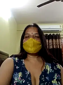 Snapshot of IndianAngle chatting on January 2, 2025, 11:16 pm IndianAngle online show from January 2, 2025, 11:16 pm