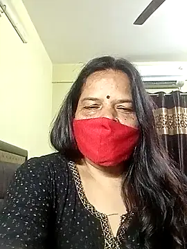 Snapshot of IndianAngle chatting on January 7, 2025, 10:30 pm IndianAngle online show from January 7, 2025, 10:30 pm