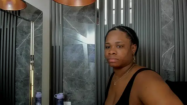 SaraiEvans online show from February 11, 2025, 3:18 am