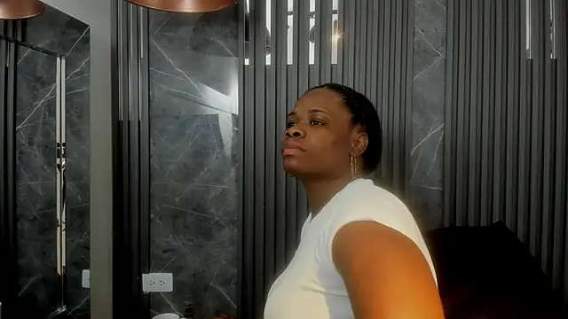 SaraiEvans online show from February 16, 2025, 3:26 am