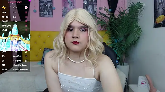 Snapshot of Aidan_twink chatting on March 2, 2025, 10:48 pm Aidan twink online show from March 2, 2025, 10:48 pm