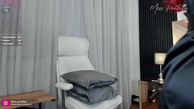 misspaulinaa online show from January 23, 2025, 5:56 am