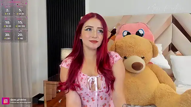 misspaulinaa online show from January 31, 2025, 11:35 pm