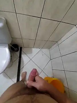 Snapshot of novinho_rosado chatting on December 28, 2024, 4:52 pm novinho rosado online show from December 28, 2024, 4:52 pm