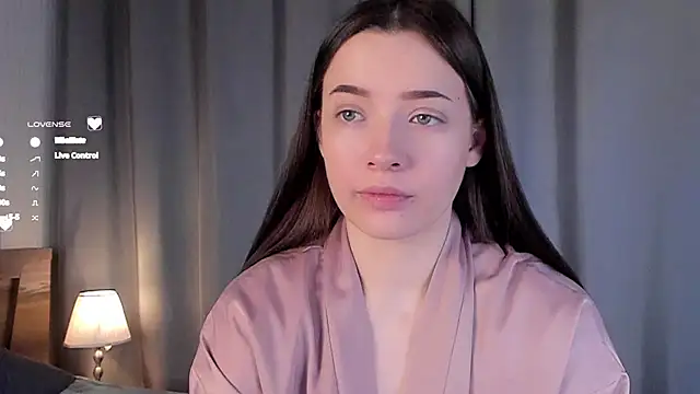 Snapshot of LowOncoming chatting on January 11, 2025, 1:06 am LowOncoming online show from January 11, 2025, 1:06 am