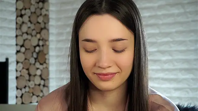 Snapshot of LowOncoming chatting on January 25, 2025, 4:13 am LowOncoming online show from January 25, 2025, 4:13 am