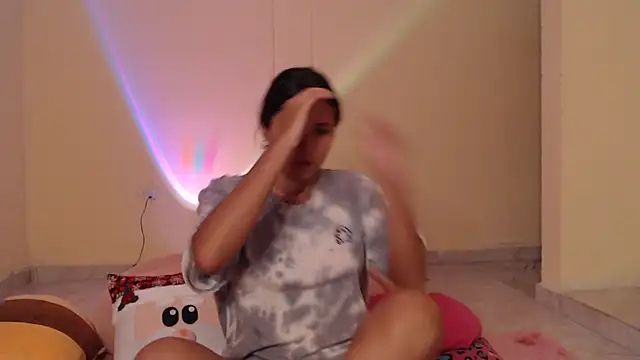  maiahairy  online show from December 10, 2024, 10:47 pm