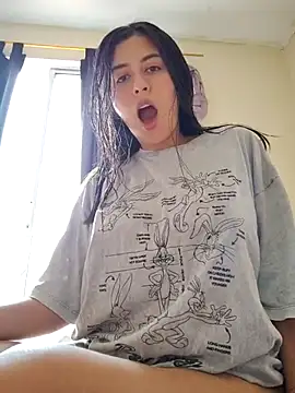  maiahairy  online show from November 27, 2025, 6:43 pm