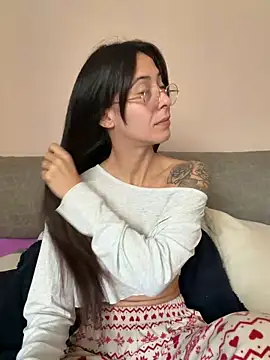 SOFIASWEETSECRETT online show from November 9, 2025, 10:24 am