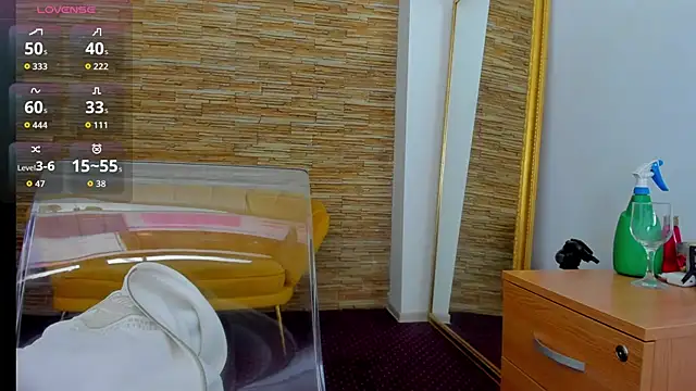 AishaRouhi online show from September 27, 2025, 4:06 am