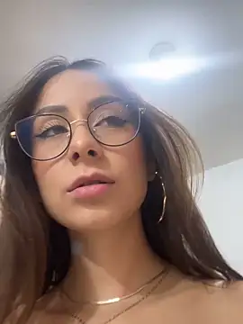 Snapshot of juanasnz99 chatting on February 10, 2025, 3:57 am juanasnz99 online show from February 10, 2025, 3:57 am