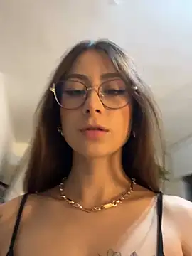 Snapshot of juanasnz99 chatting on February 17, 2025, 3:58 am juanasnz99 online show from February 17, 2025, 3:58 am