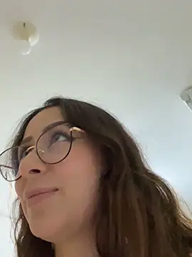 Snapshot of juanasnz99 chatting on February 18, 2025, 5:20 am juanasnz99 online show from February 18, 2025, 5:20 am