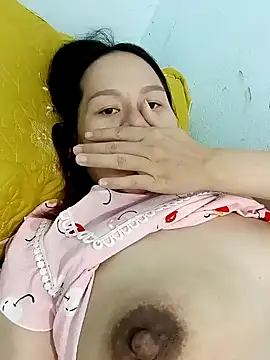 Snapshot of Baby-ladyass20 chatting on January 11, 2025, 2:41 am Baby-ladyass20 online show from January 11, 2025, 2:41 am