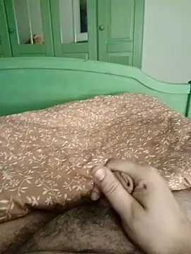 Snapshot of BennoSingle chatting on September 9, 2025, 5:56 pm BennoSingle online show from September 9, 2025, 5:56 pm