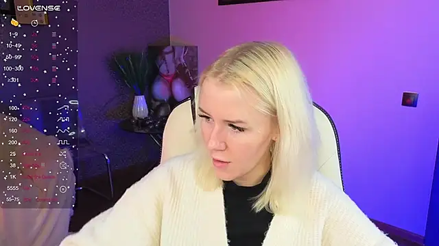 Snapshot of Selenatrend chatting on October 23, 2025, 6:13 am Selenatrend online show from October 23, 2025, 6:13 am