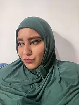 Snapshot of hannahayat chatting on December 6, 2024, 3:00 pm hannahayat online show from December 6, 2024, 3:00 pm