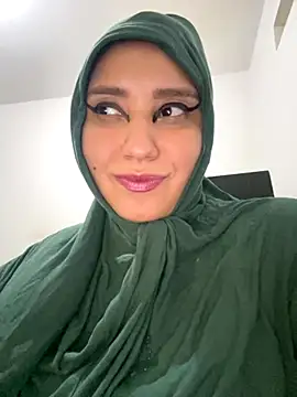 Snapshot of hannahayat chatting on October 22, 2025, 11:48 pm hannahayat online show from October 22, 2025, 11:48 pm