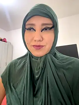 Snapshot of hannahayat chatting on October 31, 2025, 1:56 pm hannahayat online show from October 31, 2025, 1:56 pm