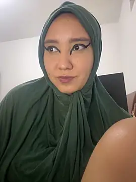 Snapshot of hannahayat chatting on November 19, 2025, 9:26 pm hannahayat online show from November 19, 2025, 9:26 pm