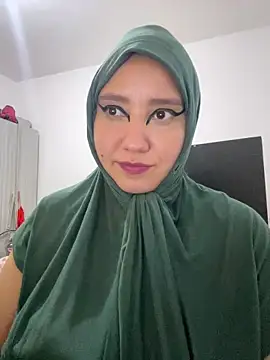 Snapshot of hannahayat chatting on November 21, 2025, 1:48 am hannahayat online show from November 21, 2025, 1:48 am