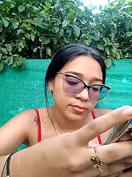 Snapshot of -VICKKY chatting on January 11, 2025, 7:05 pm -VICKKY online show from January 11, 2025, 7:05 pm