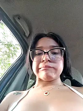 Snapshot of -VICKKY chatting on January 17, 2025, 10:34 pm -VICKKY online show from January 17, 2025, 10:34 pm