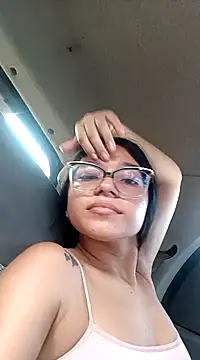 Snapshot of -VICKKY chatting on February 1, 2025, 9:51 pm -VICKKY online show from February 1, 2025, 9:51 pm