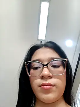 Snapshot of -VICKKY chatting on February 26, 2025, 9:16 pm -VICKKY online show from February 26, 2025, 9:16 pm