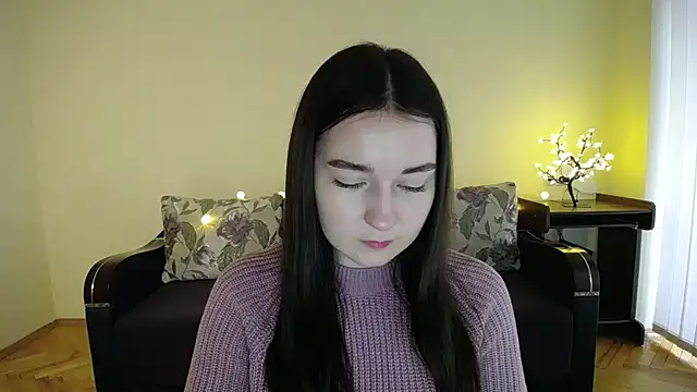 Pretty shy online show from January 10, 2025, 9:02 am