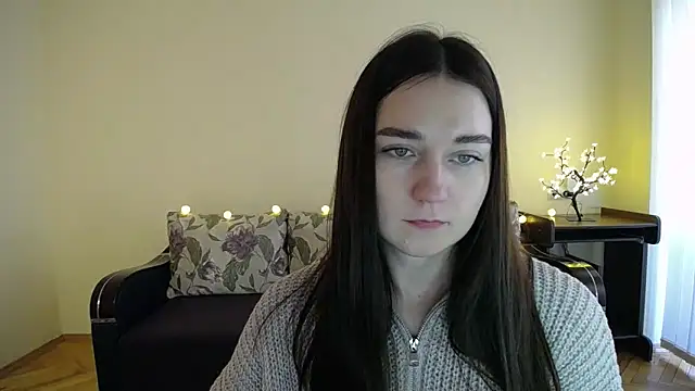 Pretty shy online show from January 14, 2025, 11:10 am