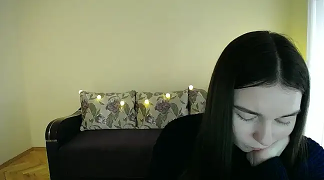 Pretty shy online show from January 24, 2025, 11:37 am