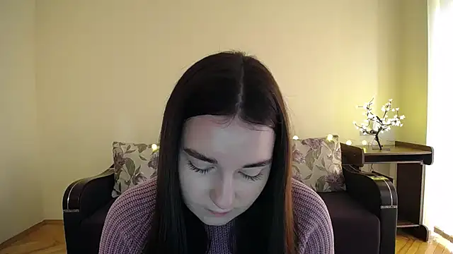 Pretty shy online show from February 6, 2025, 8:39 am