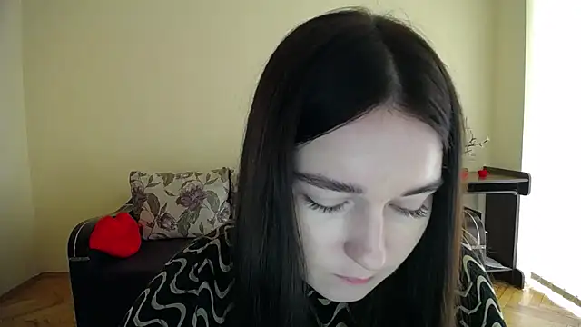 Pretty shy online show from September 18, 2025, 9:55 am