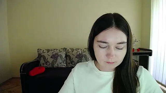 Pretty shy online show from September 20, 2025, 11:55 am