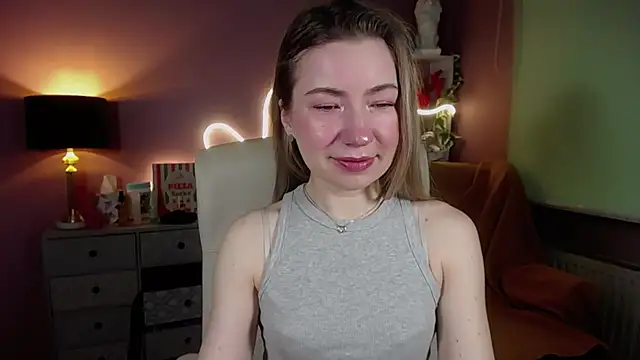 Snapshot of Mia_Tasty chatting on February 28, 2025, 7:48 am Mia Tasty online show from February 28, 2025, 7:48 am
