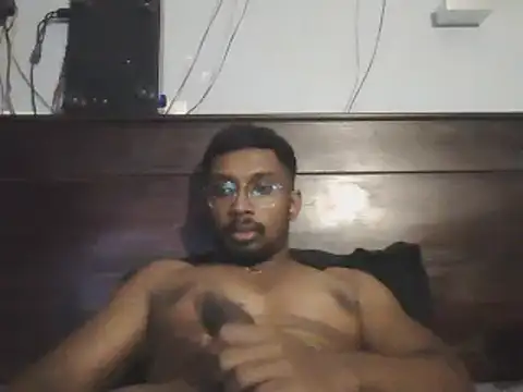 Snapshot of chennaibull101 chatting on January 21, 2025, 6:34 pm chennaibull101 online show from January 21, 2025, 6:34 pm