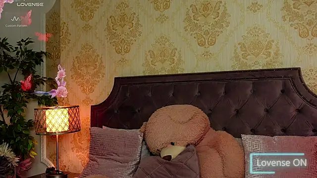 Snapshot of JaneDevine chatting on January 10, 2025, 12:58 pm JaneDevine online show from January 10, 2025, 12:58 pm