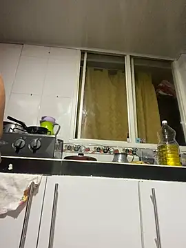 Emiily lee online show from March 4, 2025, 9:51 am