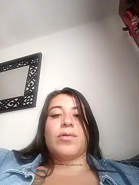 Snapshot of Alona_Evans chatting on March 18, 2025, 10:04 pm Alona Evans online show from March 18, 2025, 10:04 pm