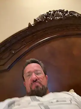 sluttydylan online show from October 30, 2025, 4:03 am