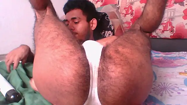 Snapshot of MaximoSualteza777 chatting on February 22, 2025, 6:52 pm MaximoSualteza777 online show from February 22, 2025, 6:52 pm