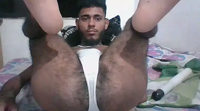 Snapshot of MaximoSualteza777 chatting on February 24, 2025, 12:20 am MaximoSualteza777 online show from February 24, 2025, 12:20 am