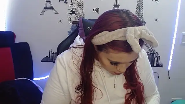 Snapshot of cata__gutierrez_ chatting on February 12, 2025, 3:05 pm cata gutierrez online show from February 12, 2025, 3:05 pm