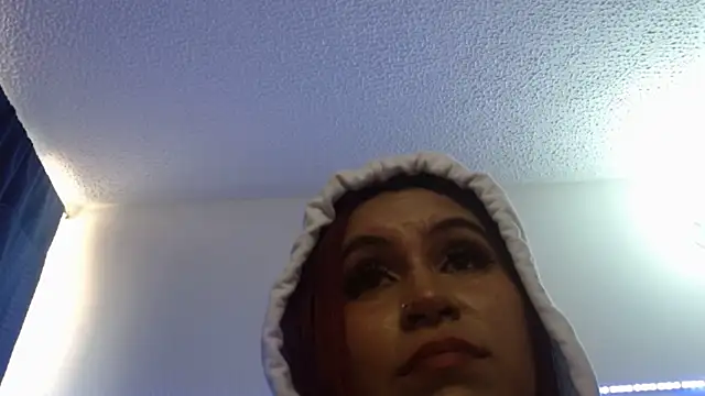 Snapshot of cata__gutierrez_ chatting on February 12, 2025, 6:09 pm cata gutierrez online show from February 12, 2025, 6:09 pm